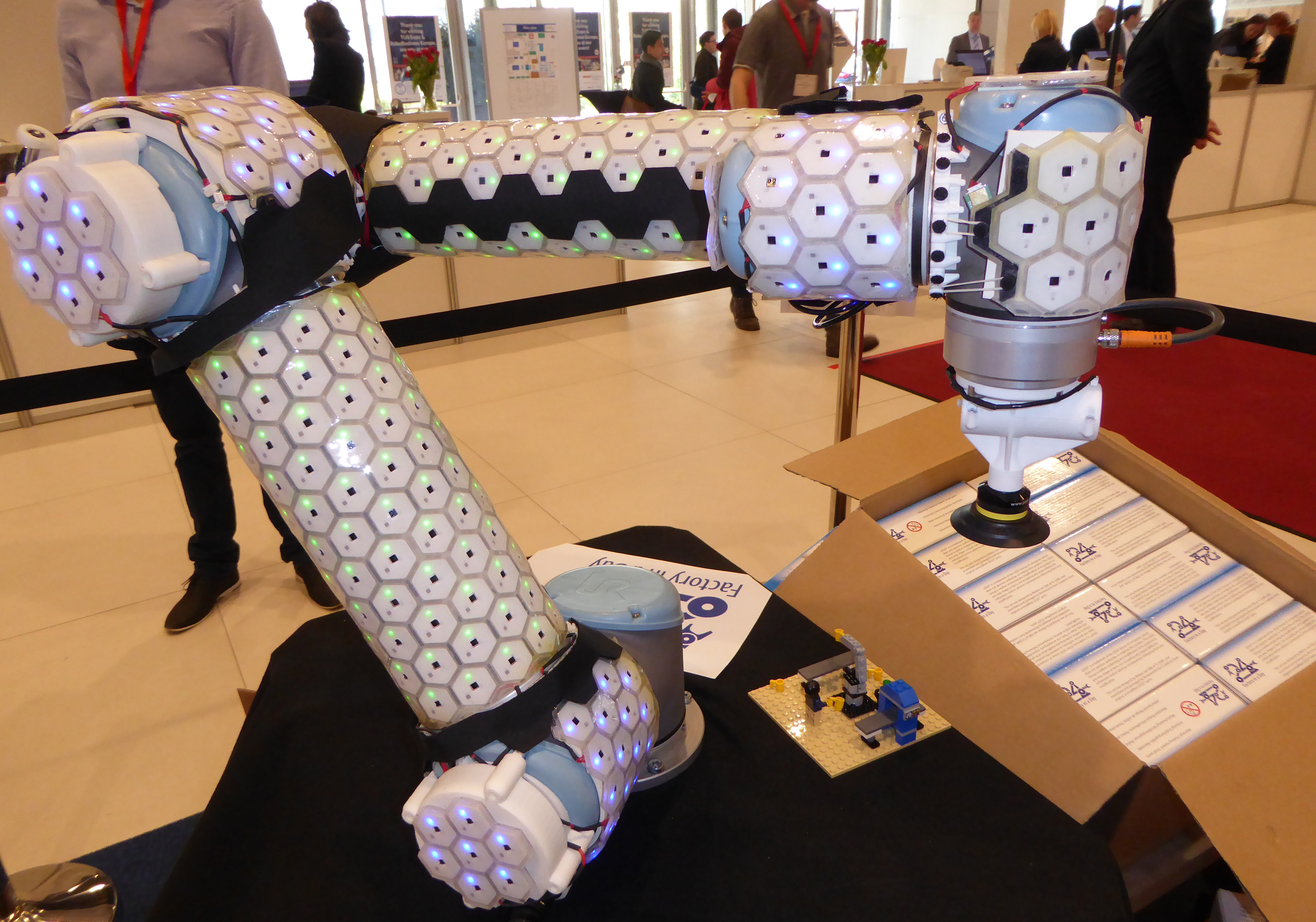 Within the European research project »Factory in a Day,« an international team of researchers and industry representatives has revealed new ways to install, program and commission robot systems within just 24 hours in future.