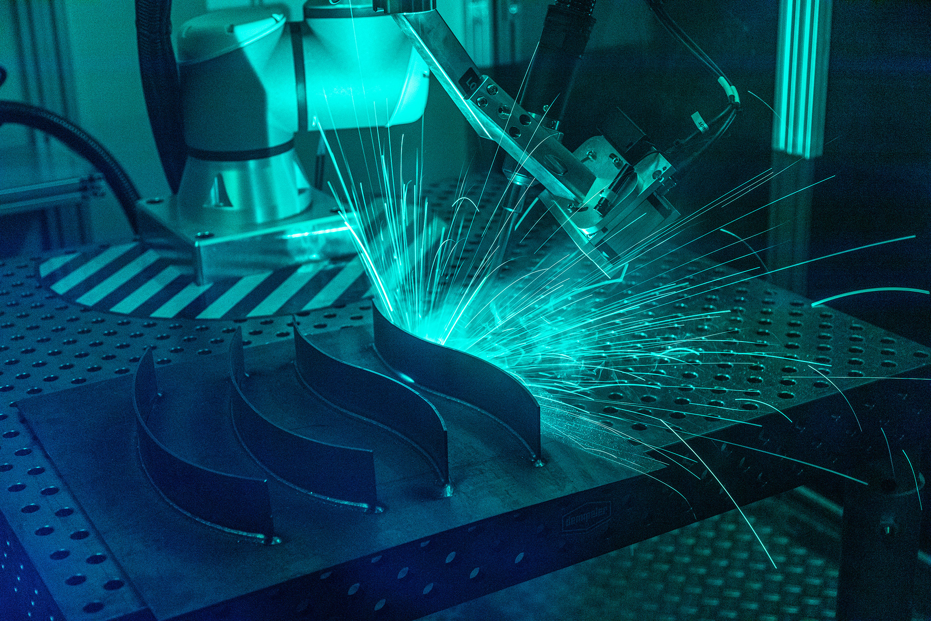 Welding robot at Fraunhofer IPA