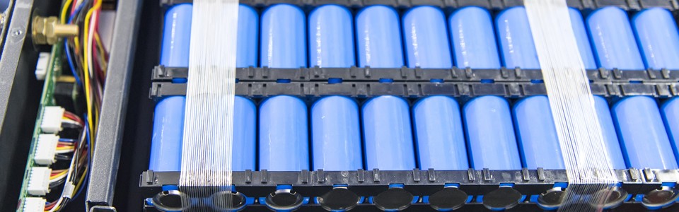 Lithium ion industrial high current batteries